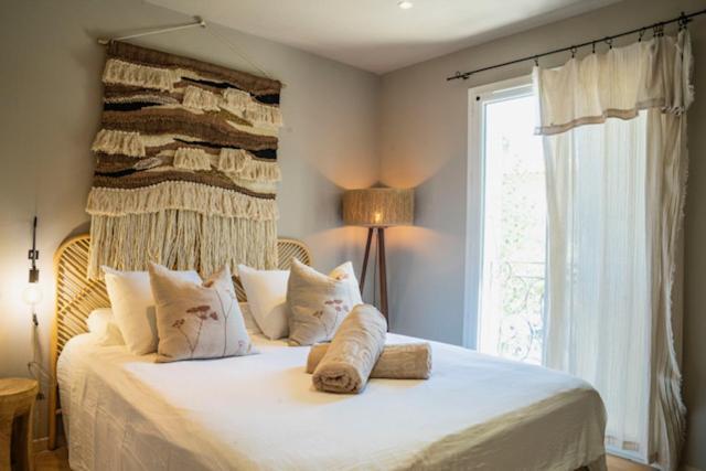 Villa Aprile Saint-Etienne-du-Gres Ngoại thất bức ảnh